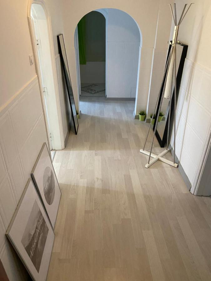 Green Apartment 41 บูคาเรสต์ ภายนอก รูปภาพ