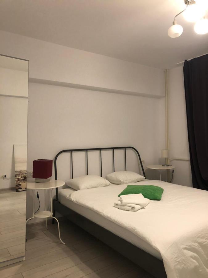 Green Apartment 41 บูคาเรสต์ ภายนอก รูปภาพ