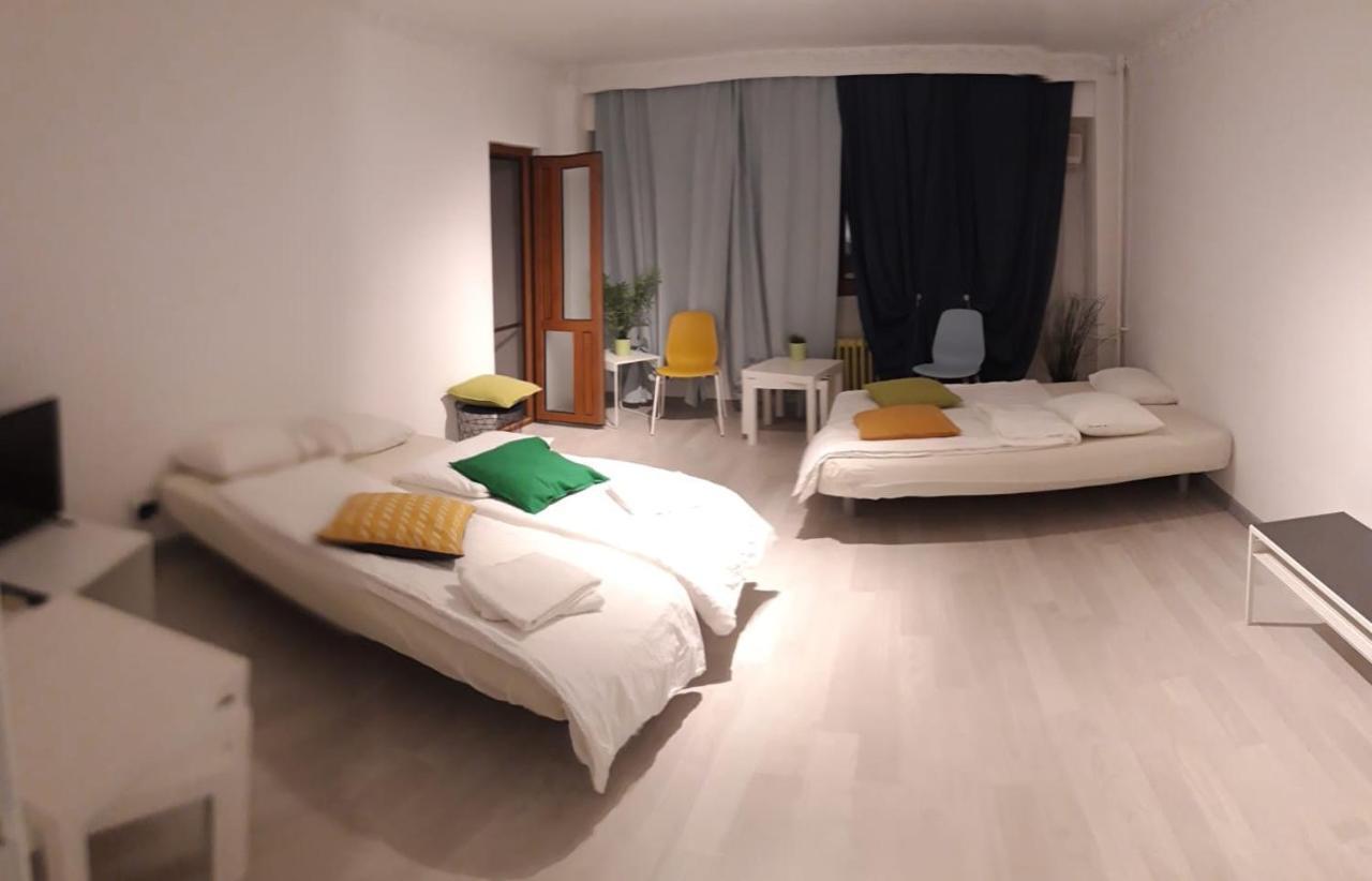 Green Apartment 41 บูคาเรสต์ ภายนอก รูปภาพ