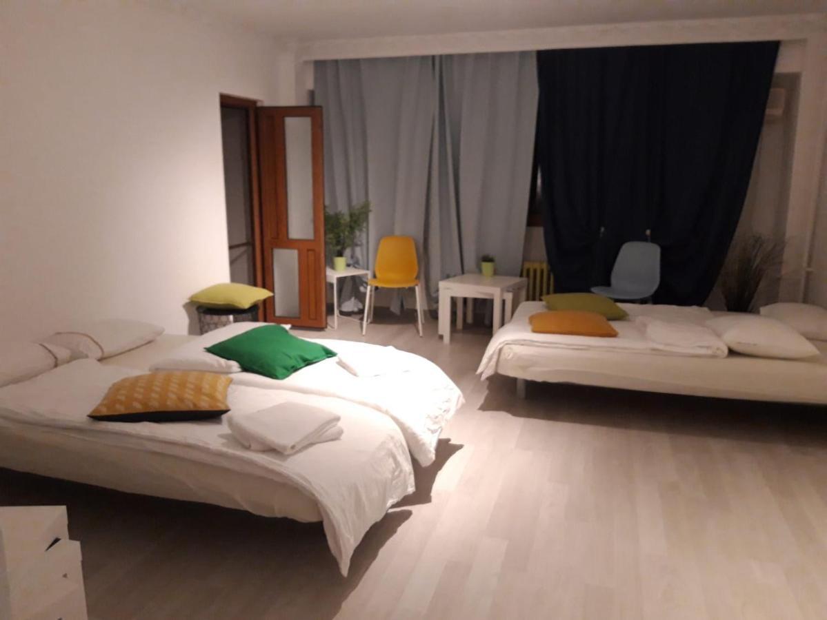Green Apartment 41 บูคาเรสต์ ภายนอก รูปภาพ